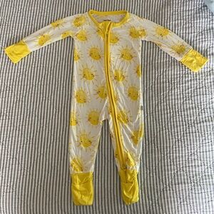 Little Sleepies 0-3 month Sunshine Pjs